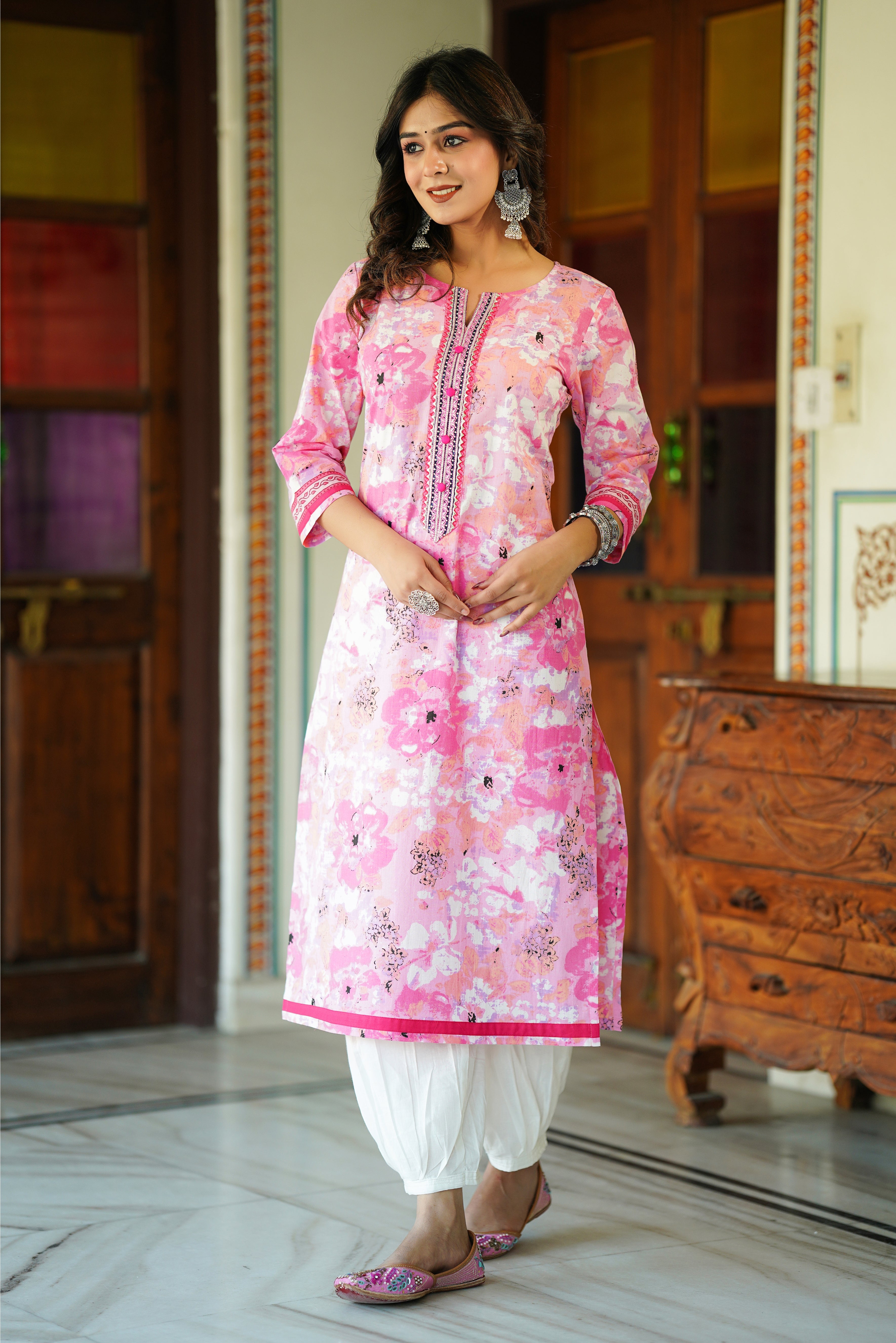 Pink Floral Printed Cotton Kurta