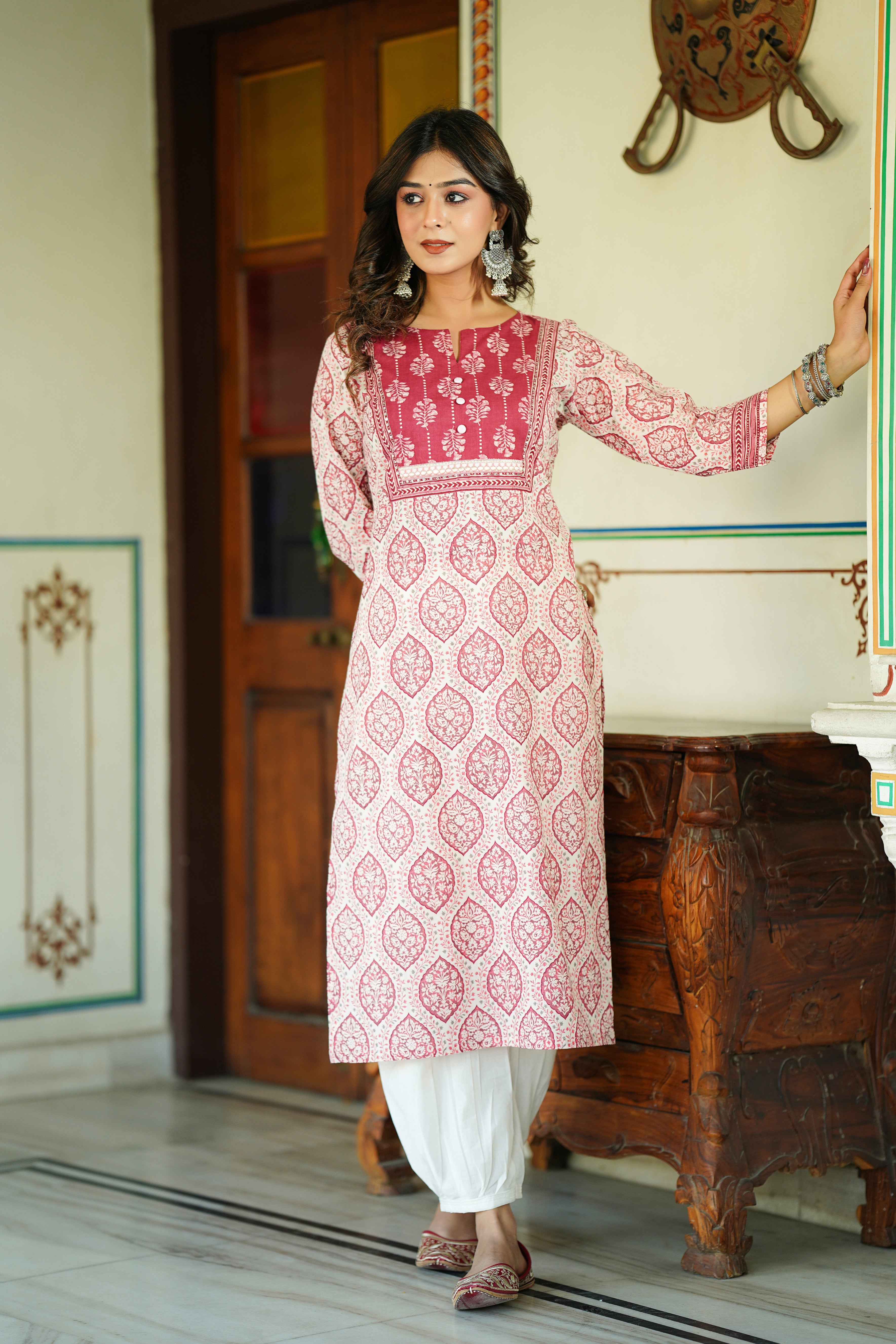 Pink Motif Printed Cotton Kurta