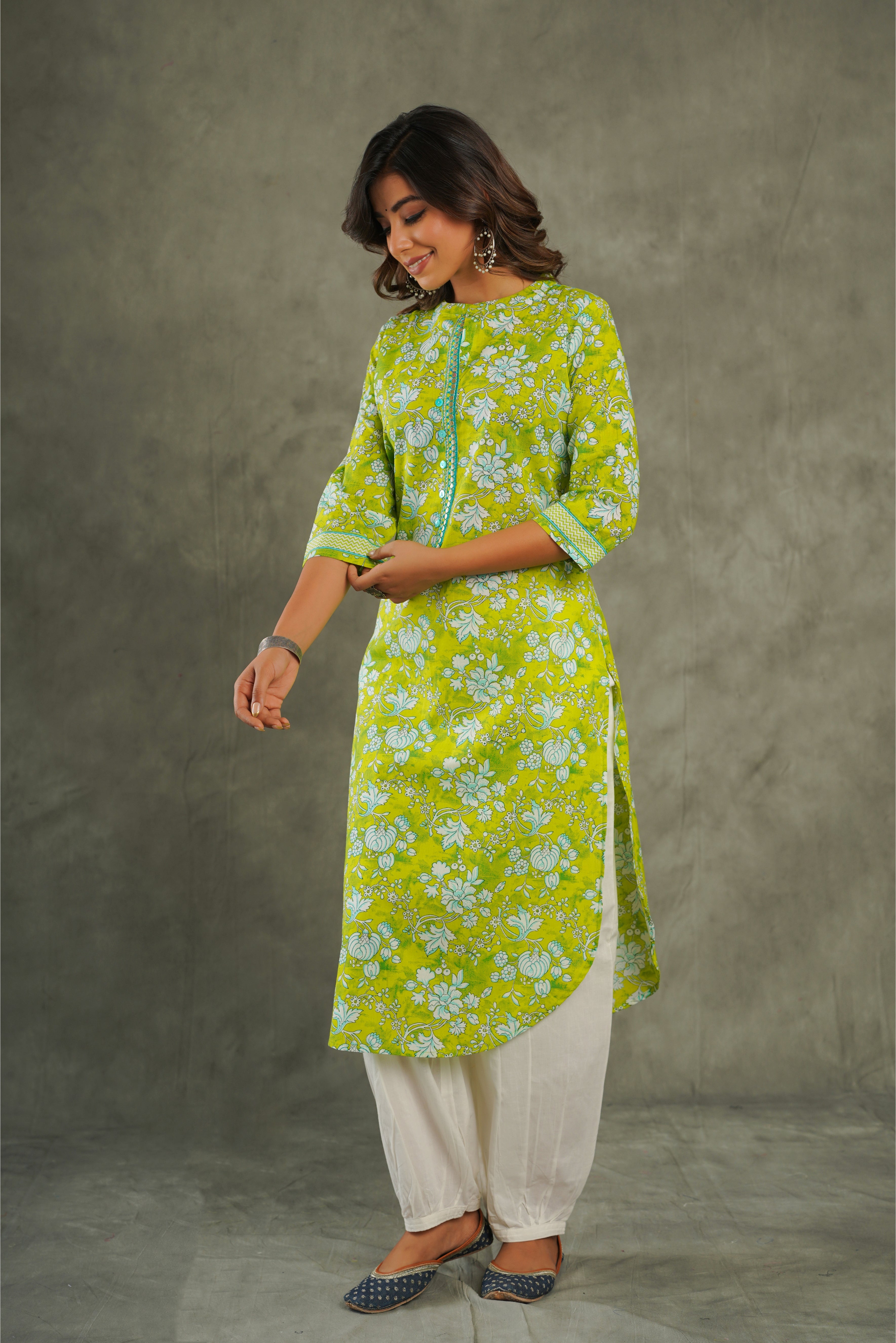 Green Floral Printed Cotton Kurta