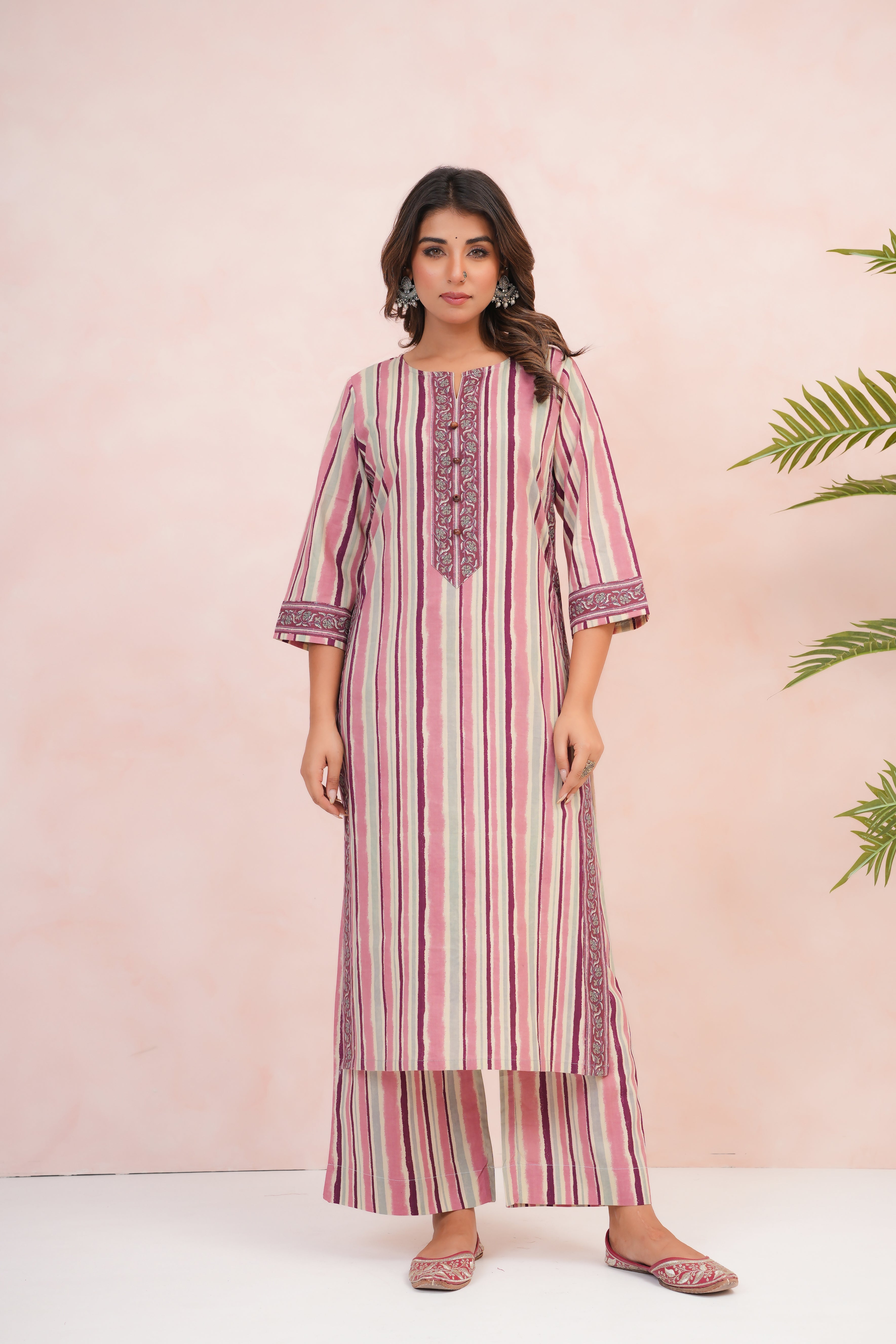 Multicolor stripes Printed Cotton 2 Pec Set