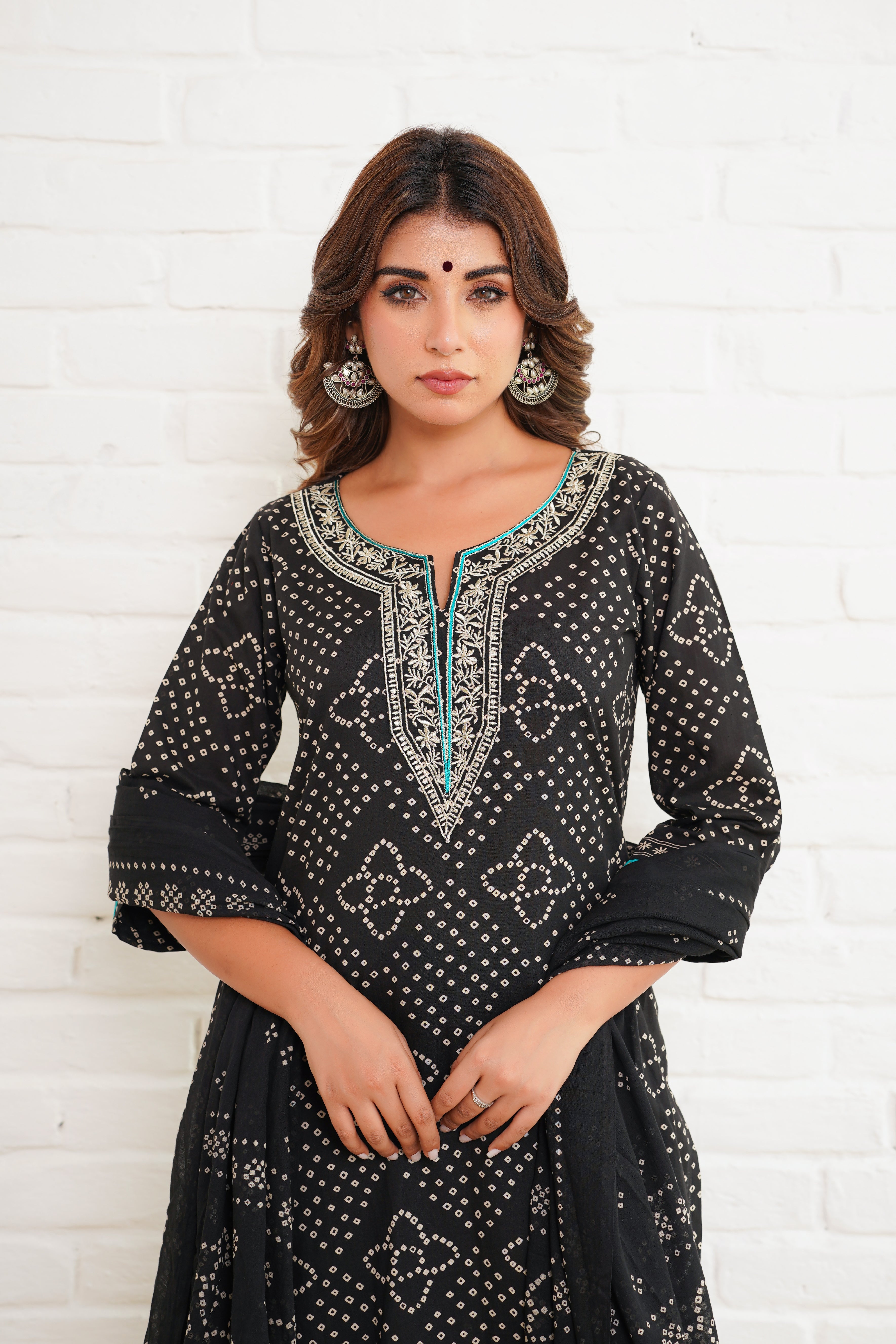 Black Bhandej Cotton Suit Set