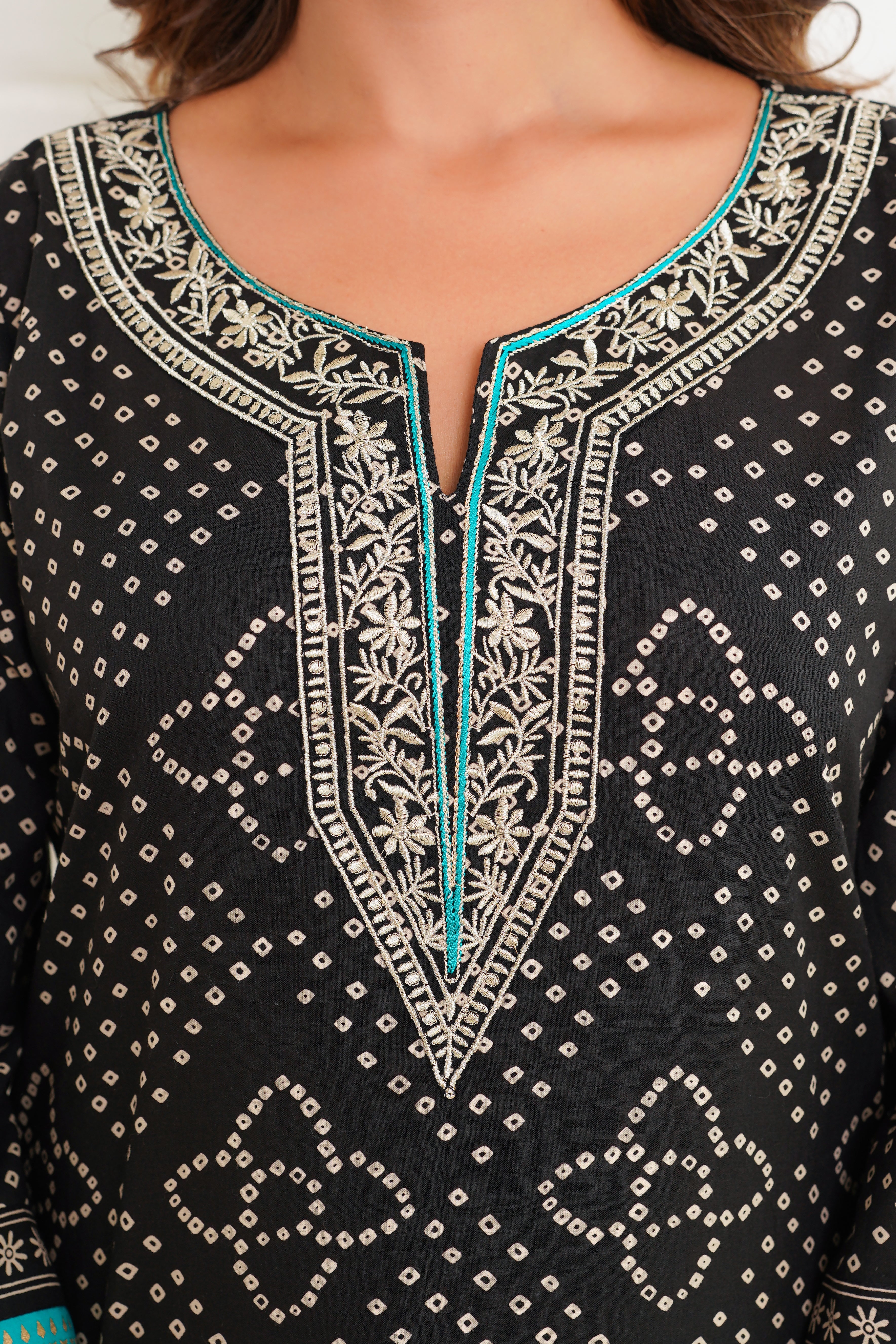 Black Bhandej Cotton Suit Set