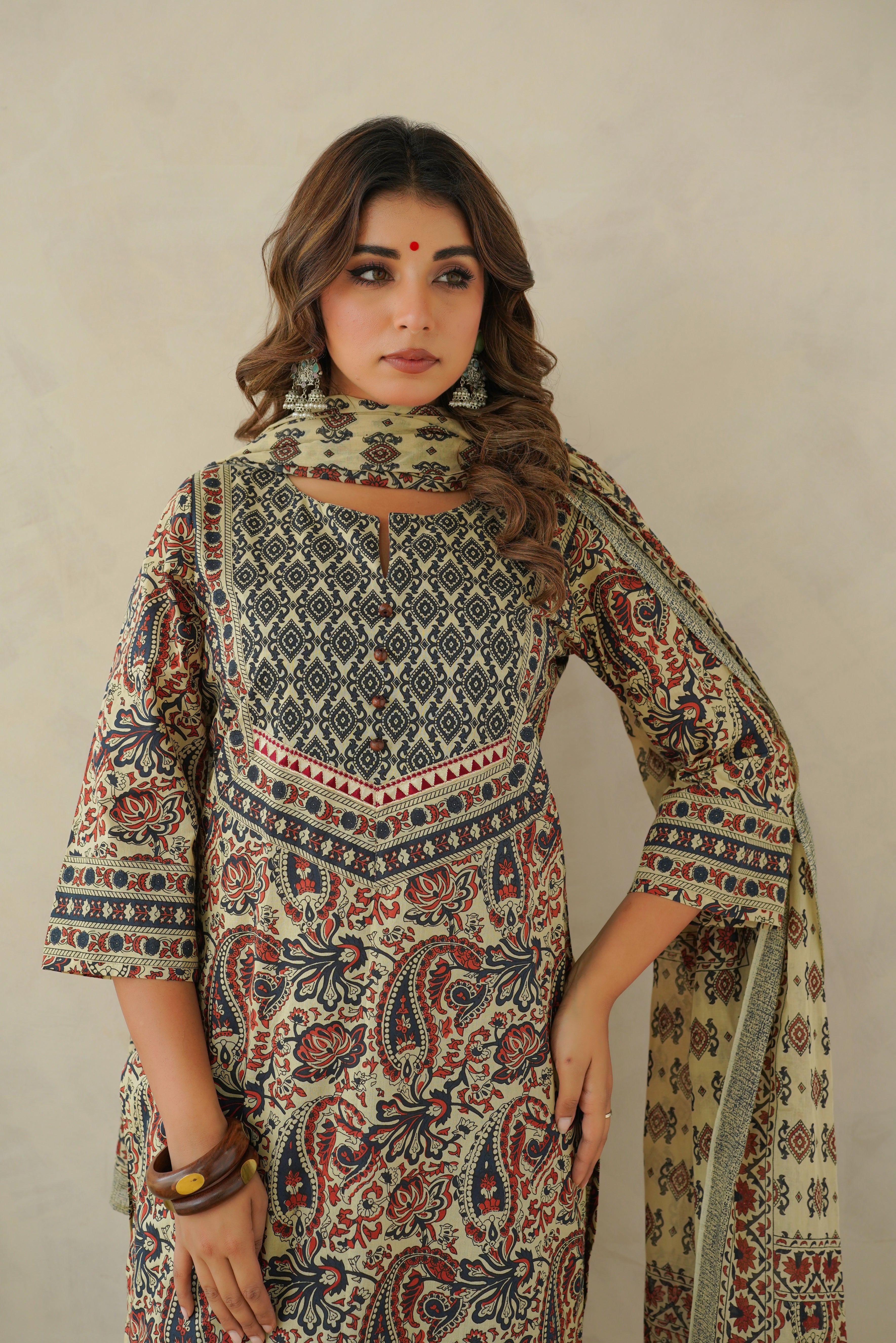 Multicolor Floral Printed Suit Set