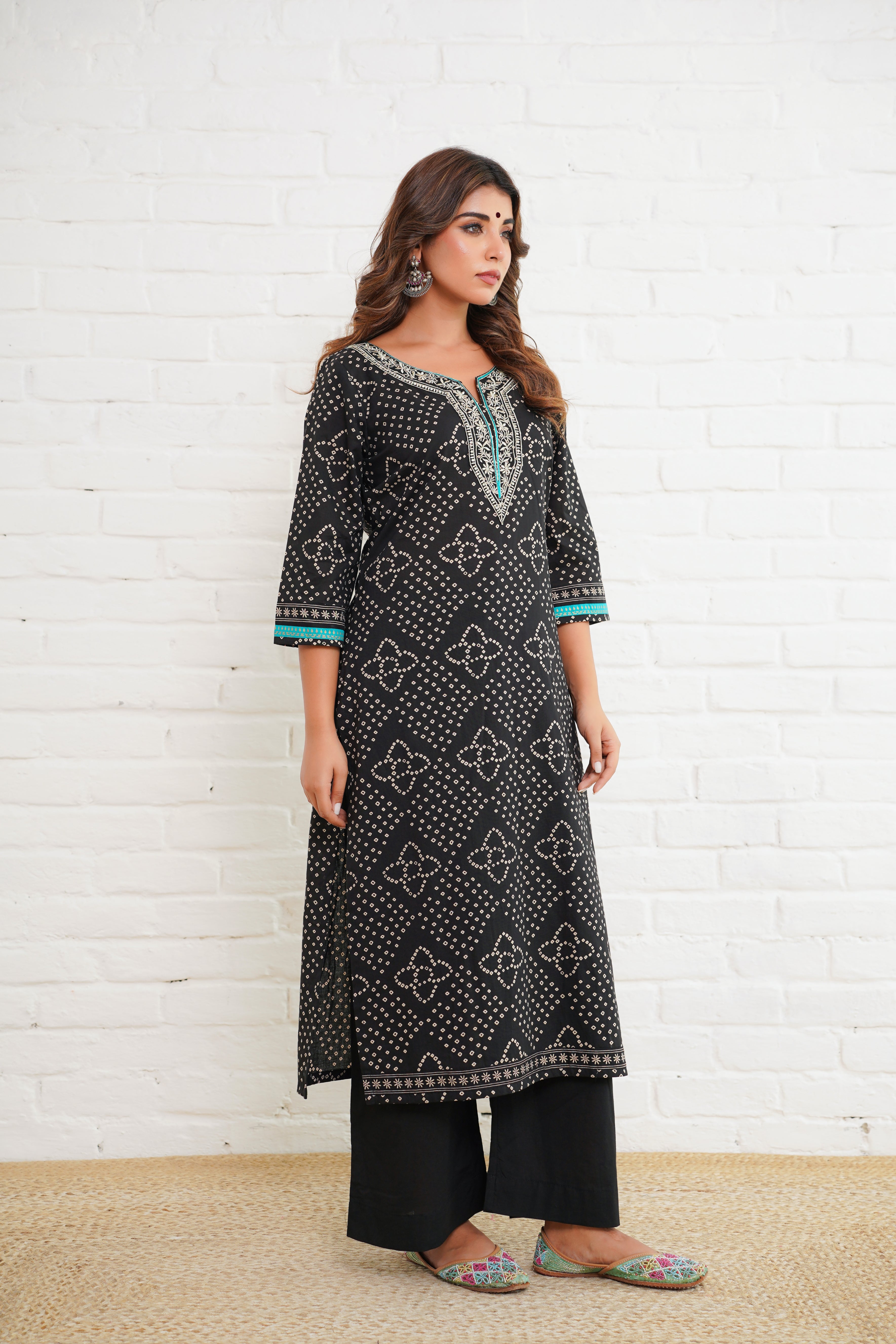 Black Bhandej Cotton Suit Set