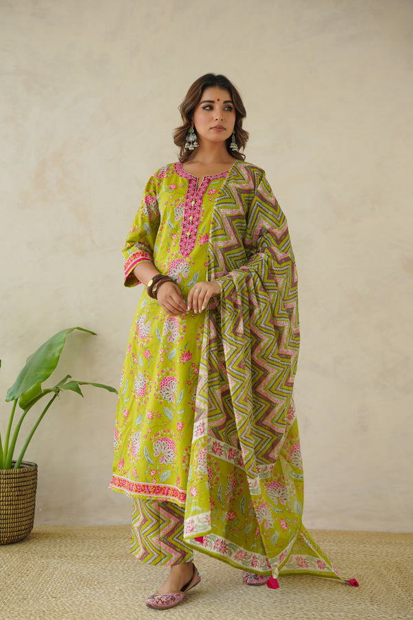 Green Floral Printed Suit Set
