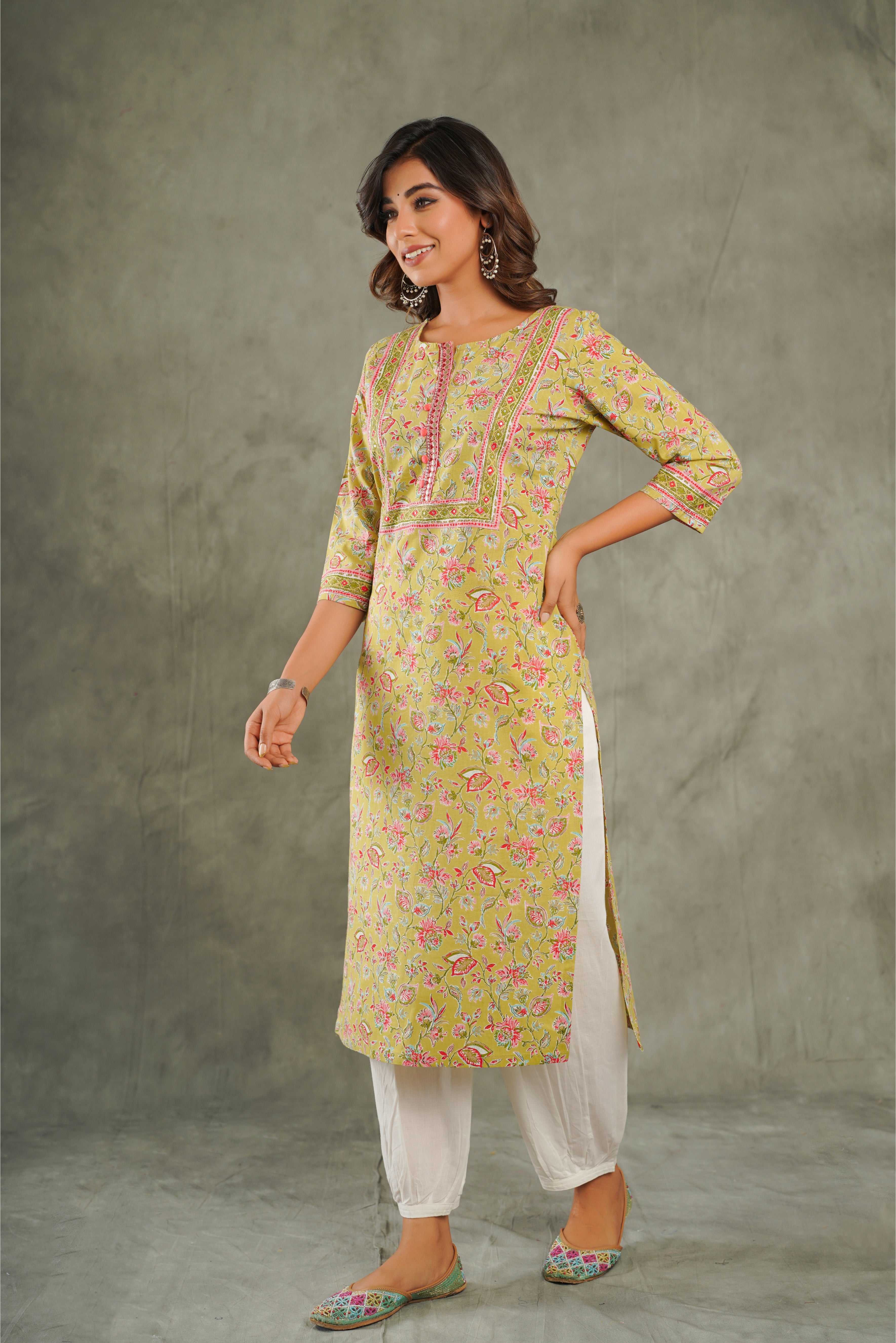 Mehendi Floral Printed Cotton Kurta