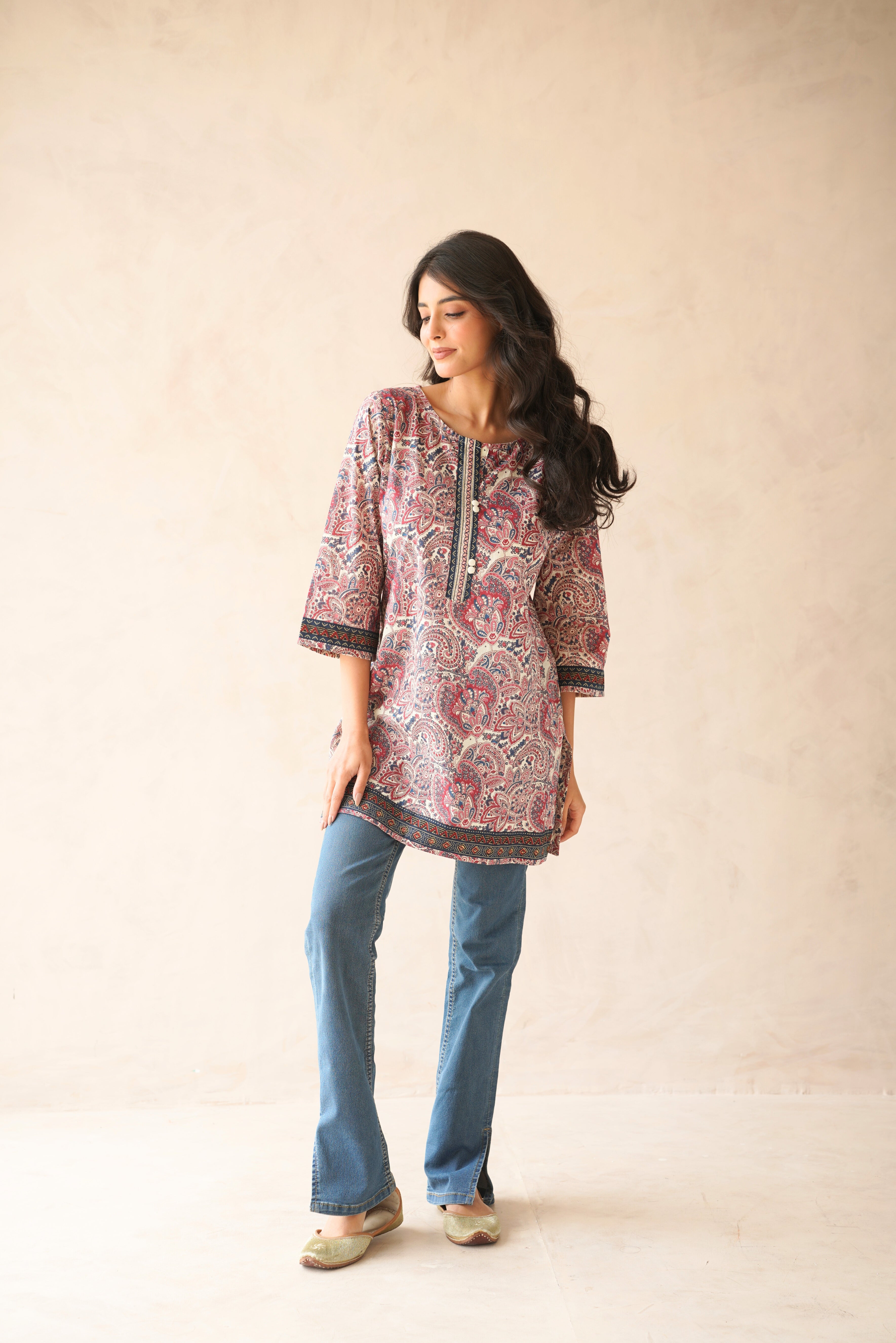 Multicolor Motif Printed Cotton Kurti