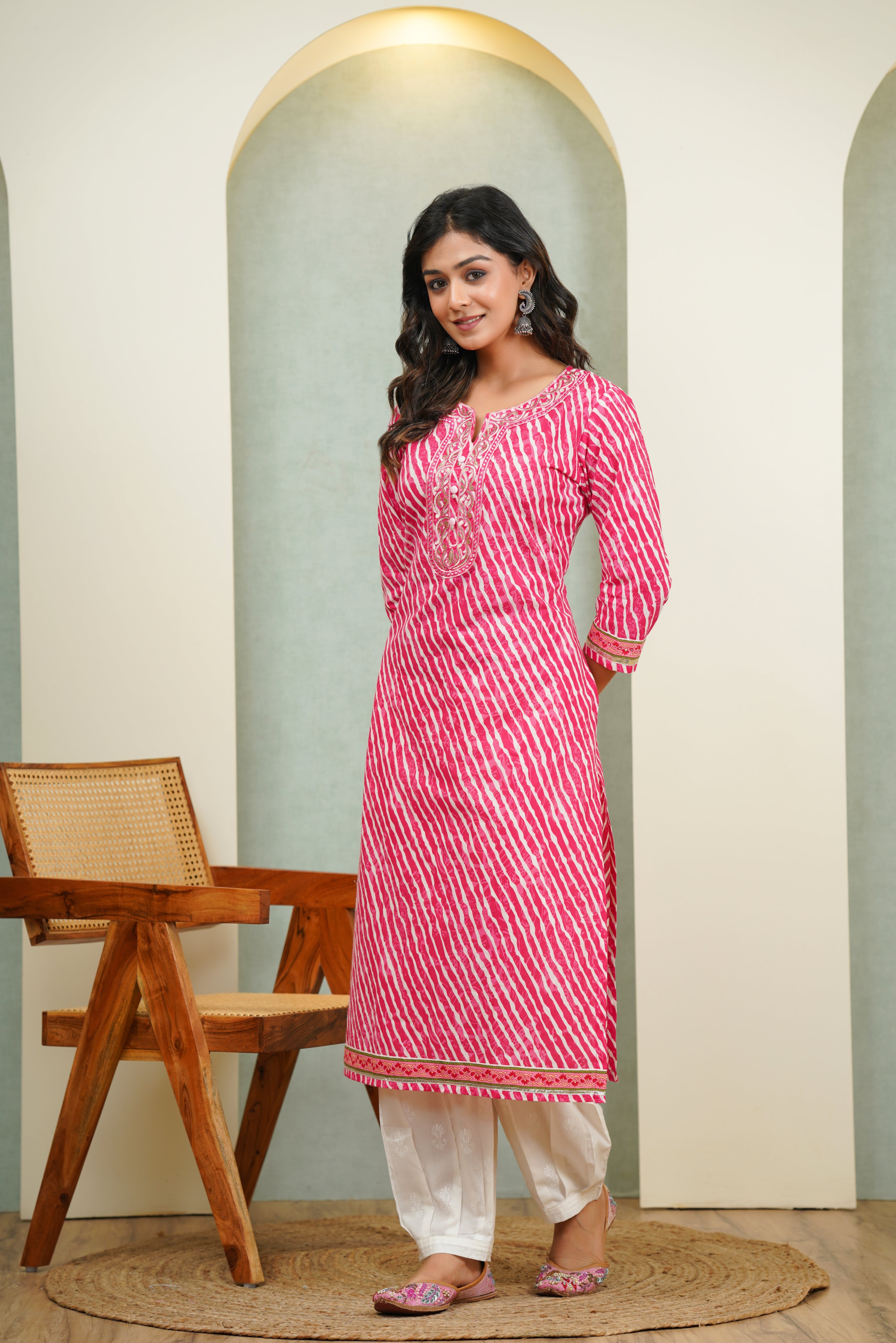 Embroidered Rani Leheriya Cotton Kurta