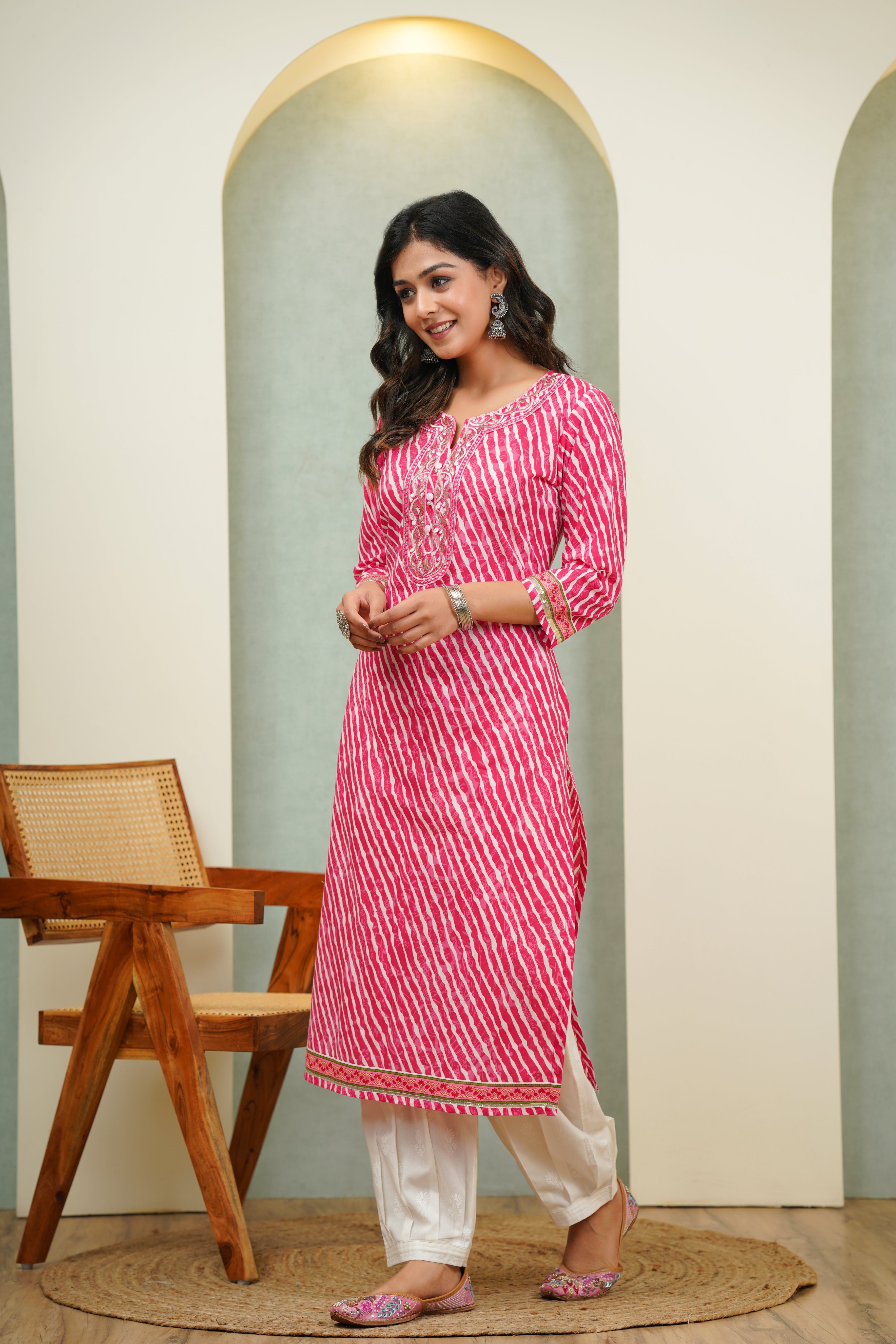 Embroidered Rani Leheriya Cotton Kurta