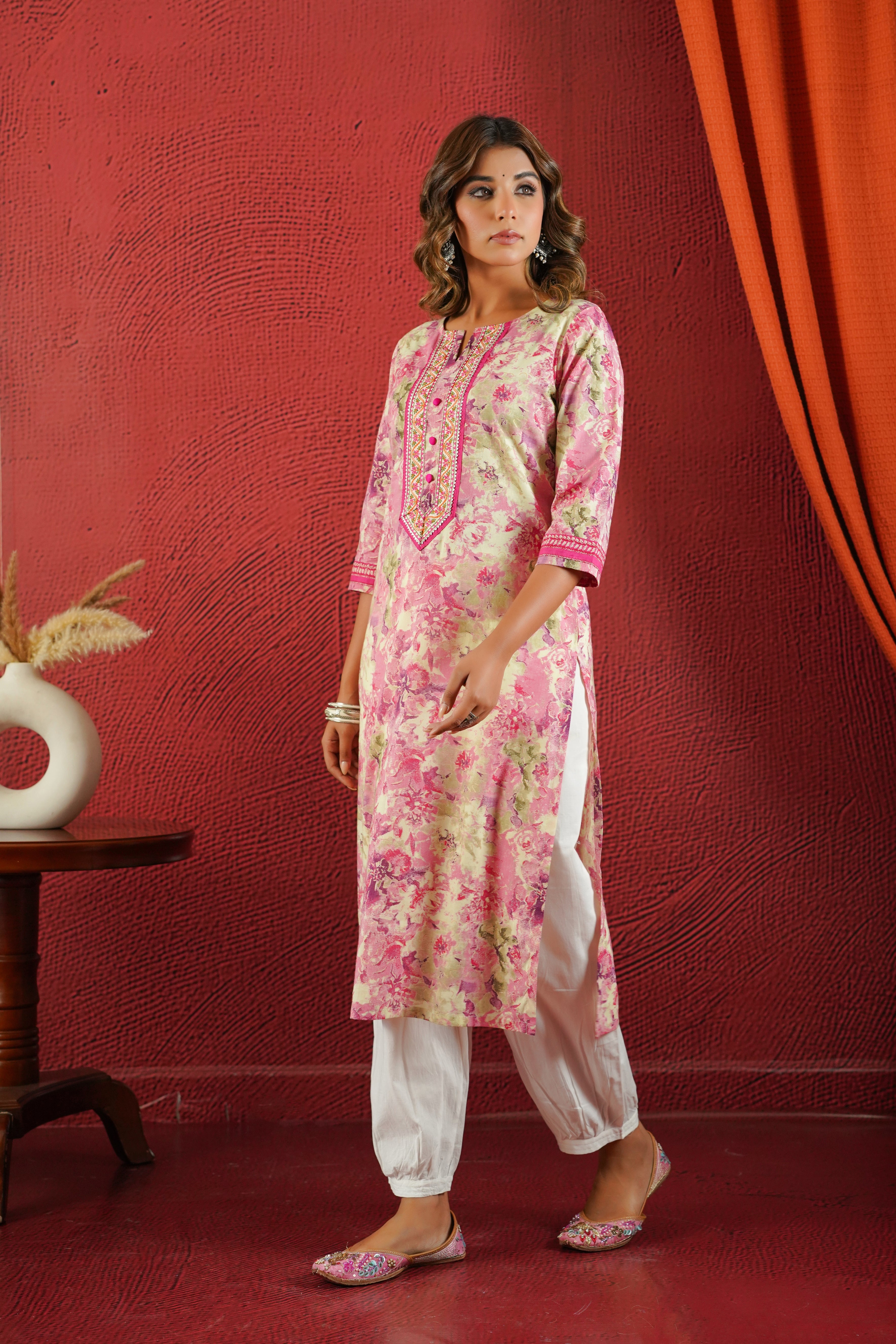Pink Floral Printed Cotton Kurta