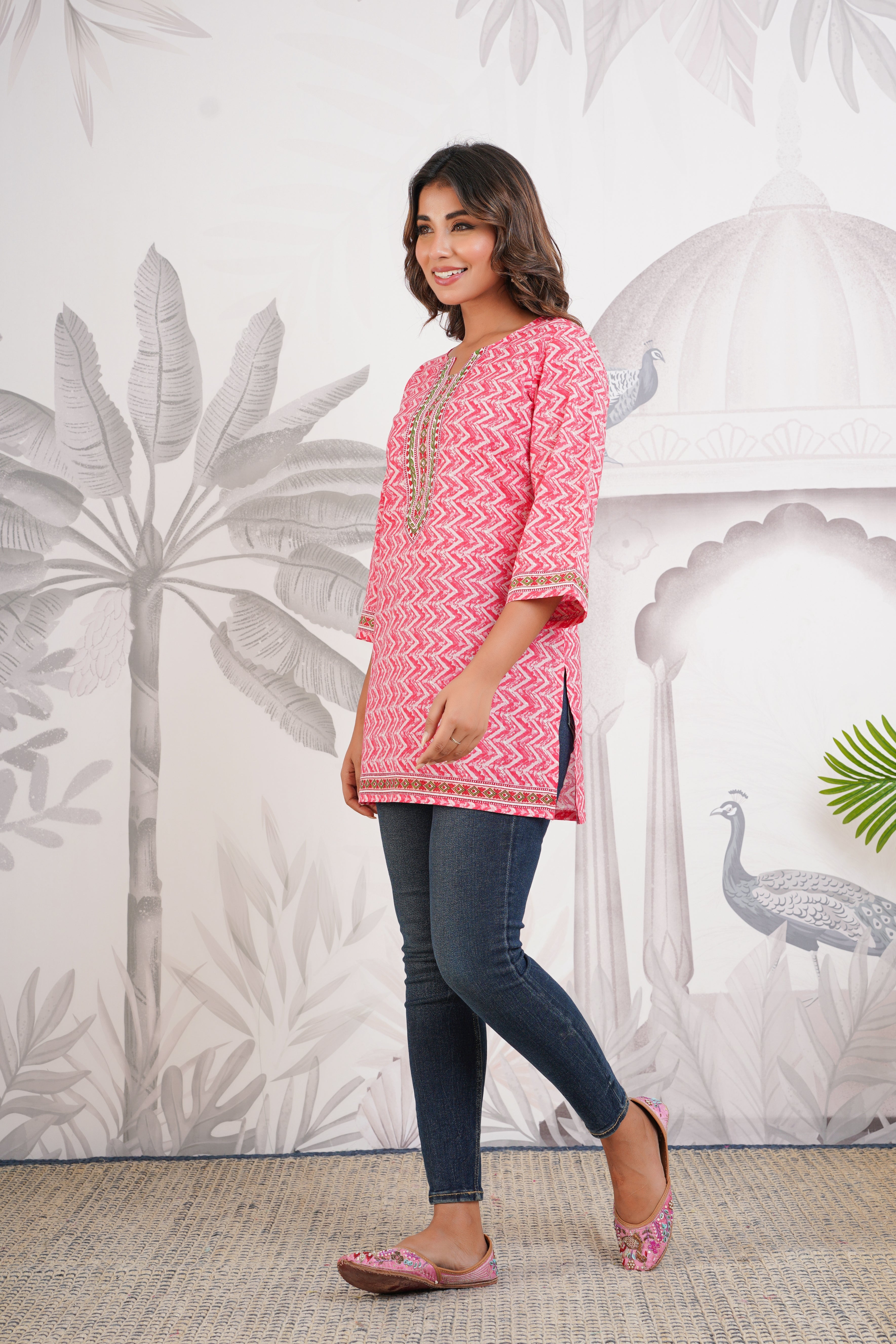 Pink Geometric Printed Cotton Kurti