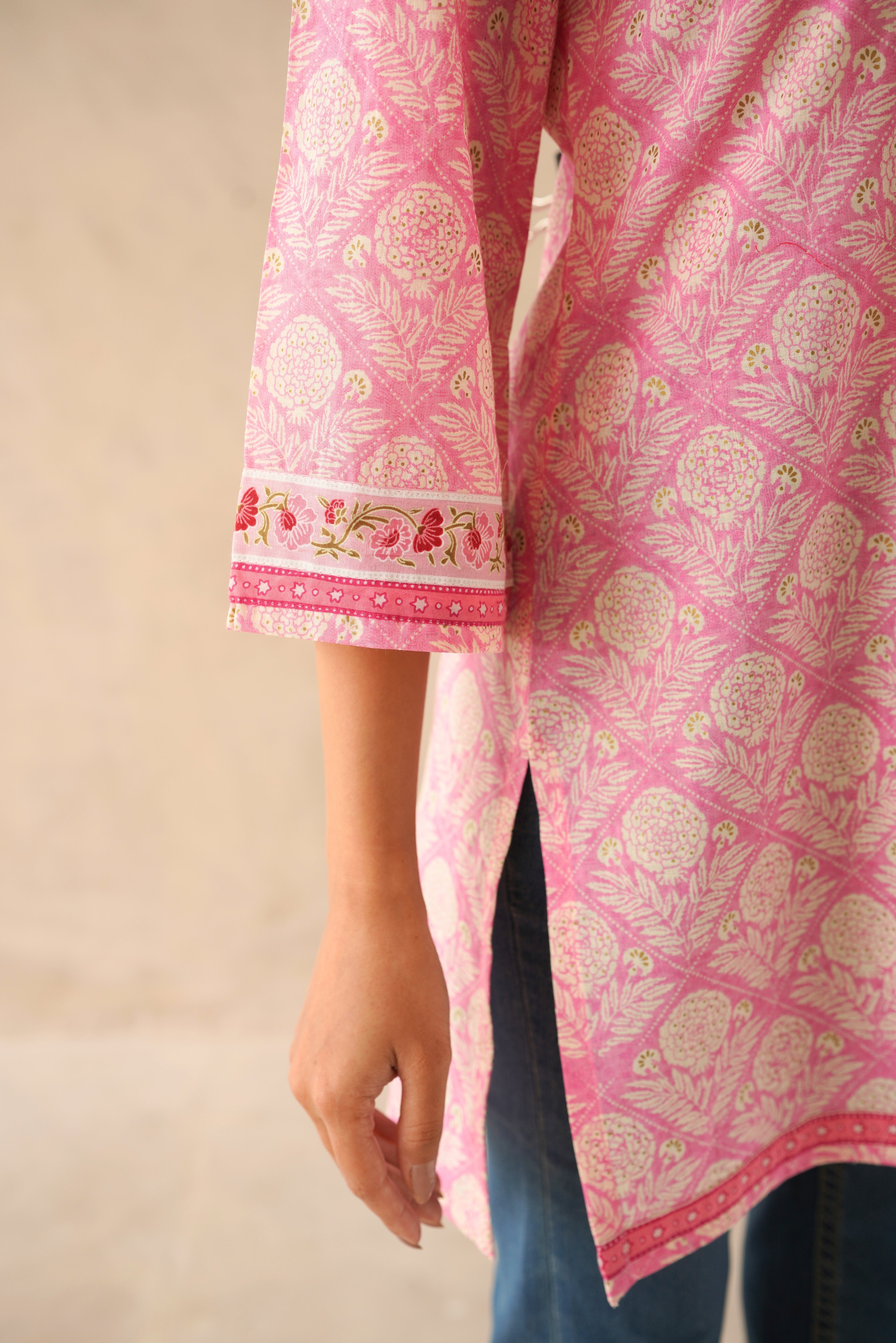 Pink Floral Printed Cotton Kurti