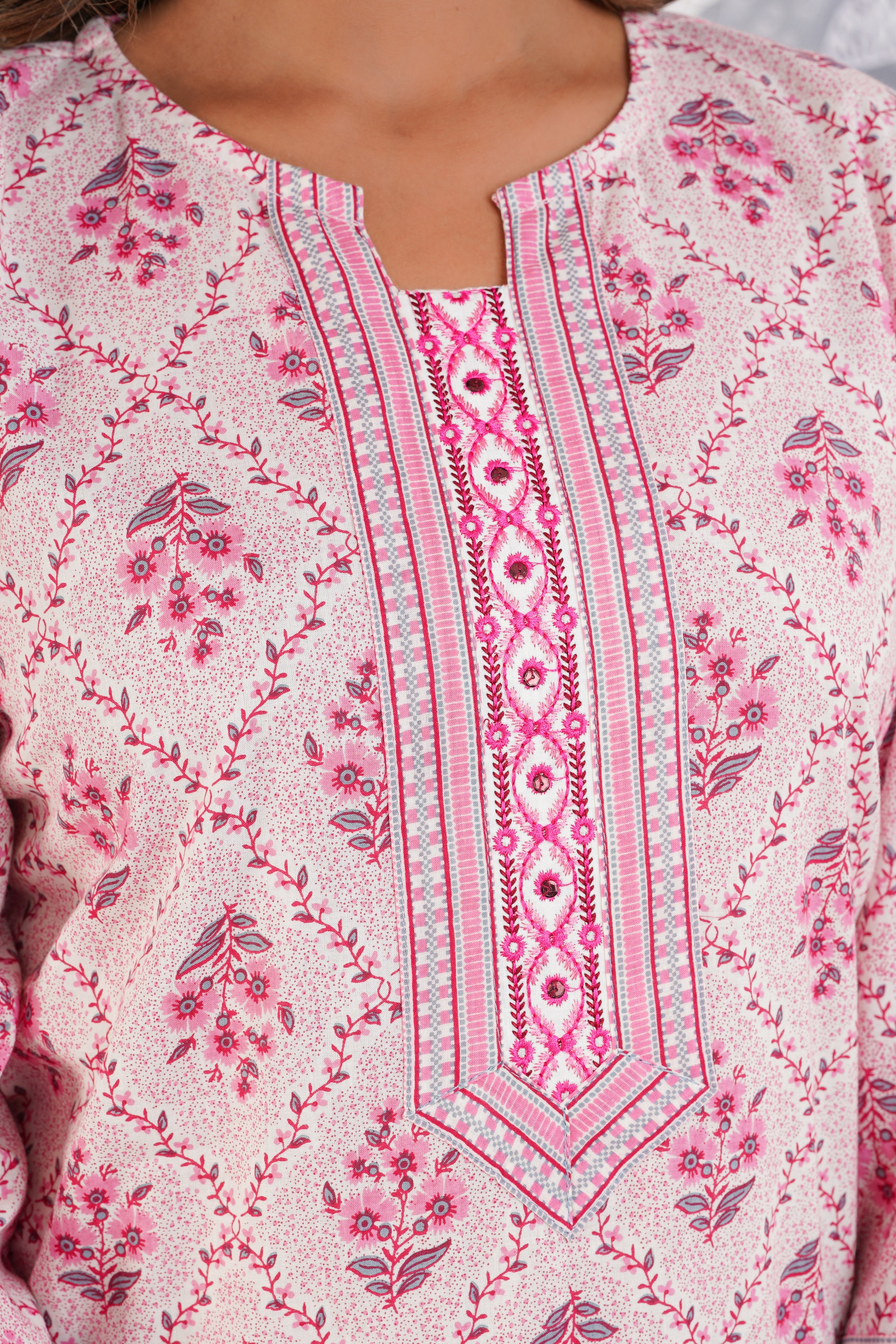 Pink Floral Printed Cotton Kurti
