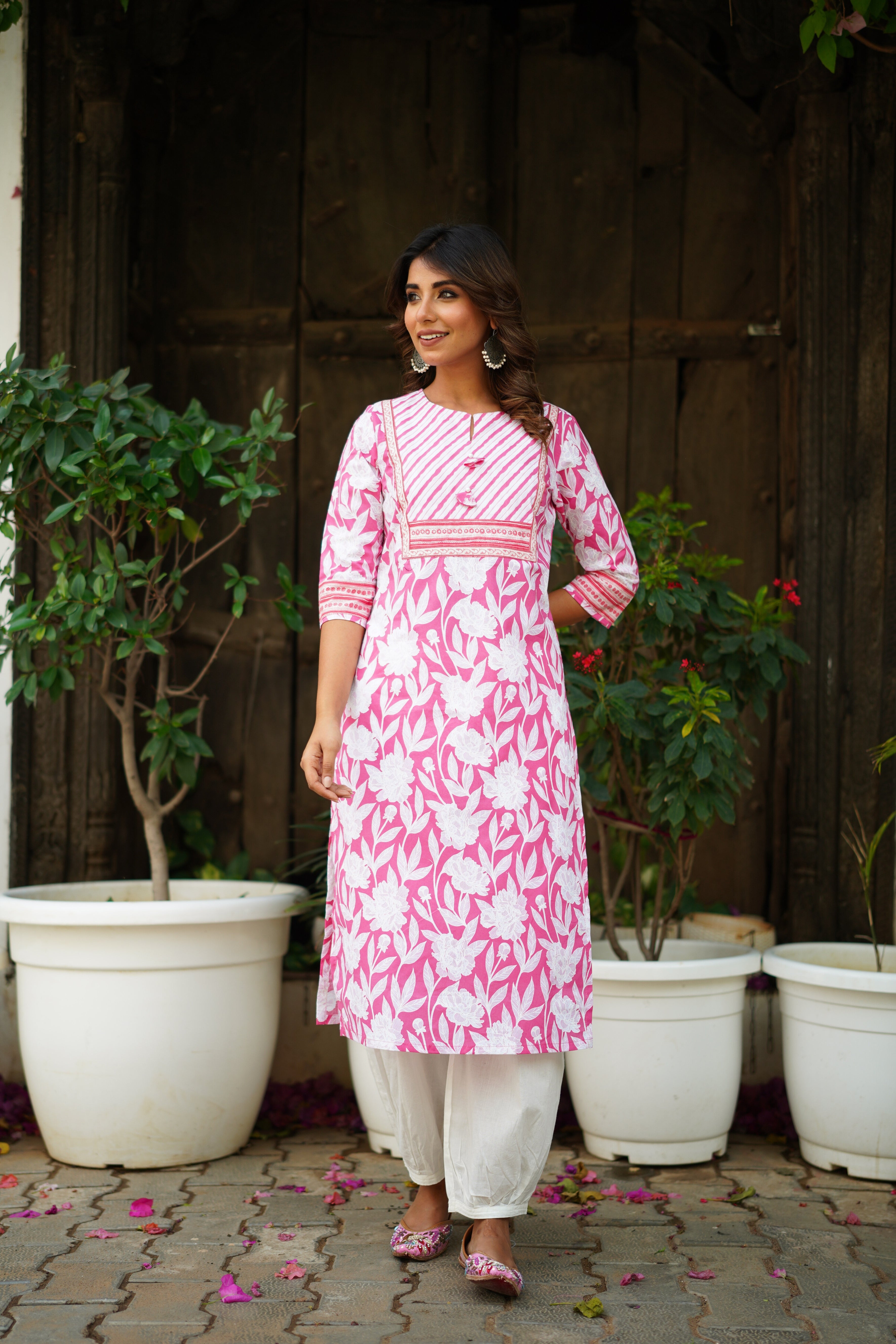 Pink Floral Printed Cotton Kurta