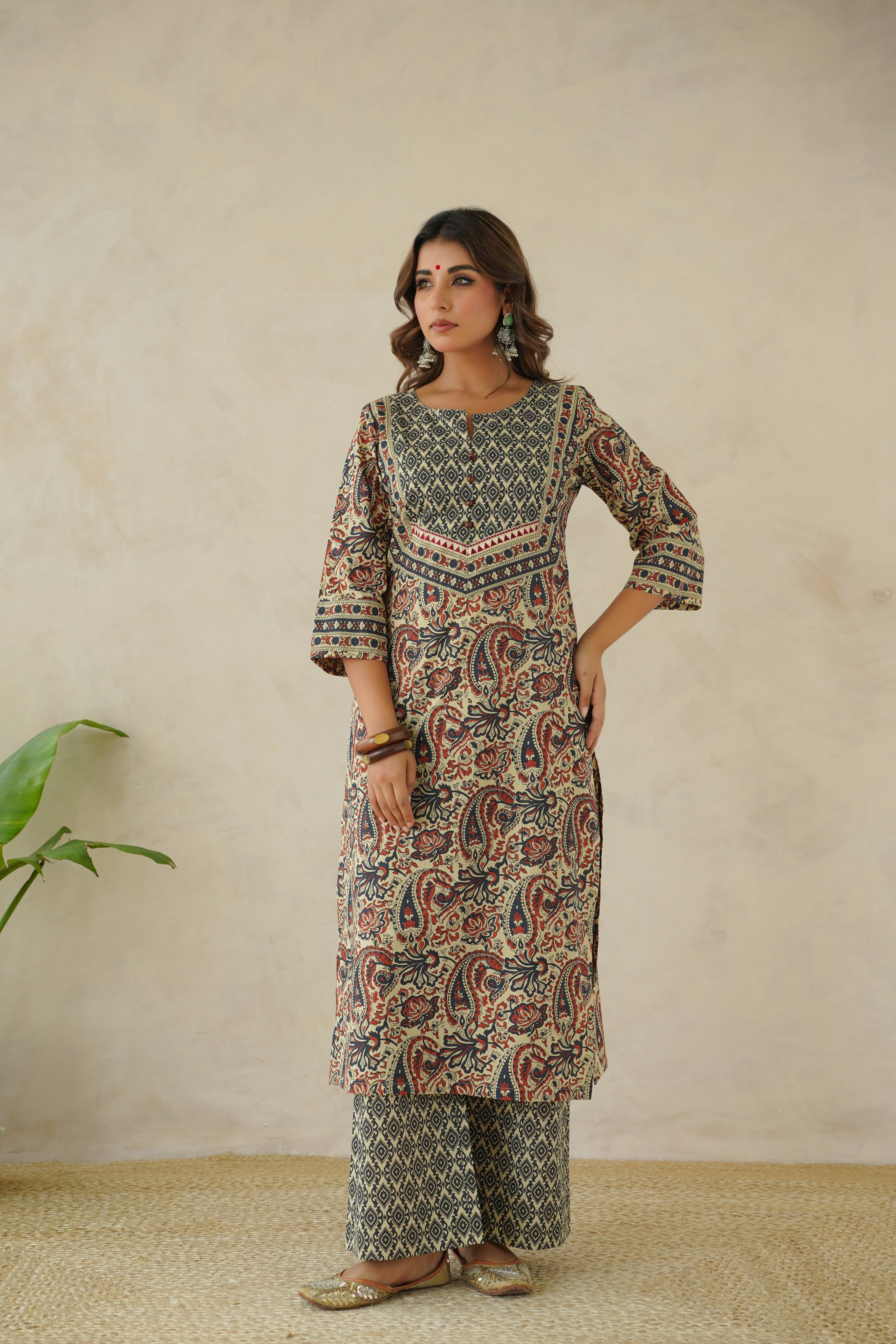 Multicolor Floral Printed Suit Set